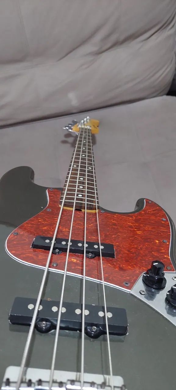 Conta-Baixo Giannini Jazz Bass Ativo - Foto 6