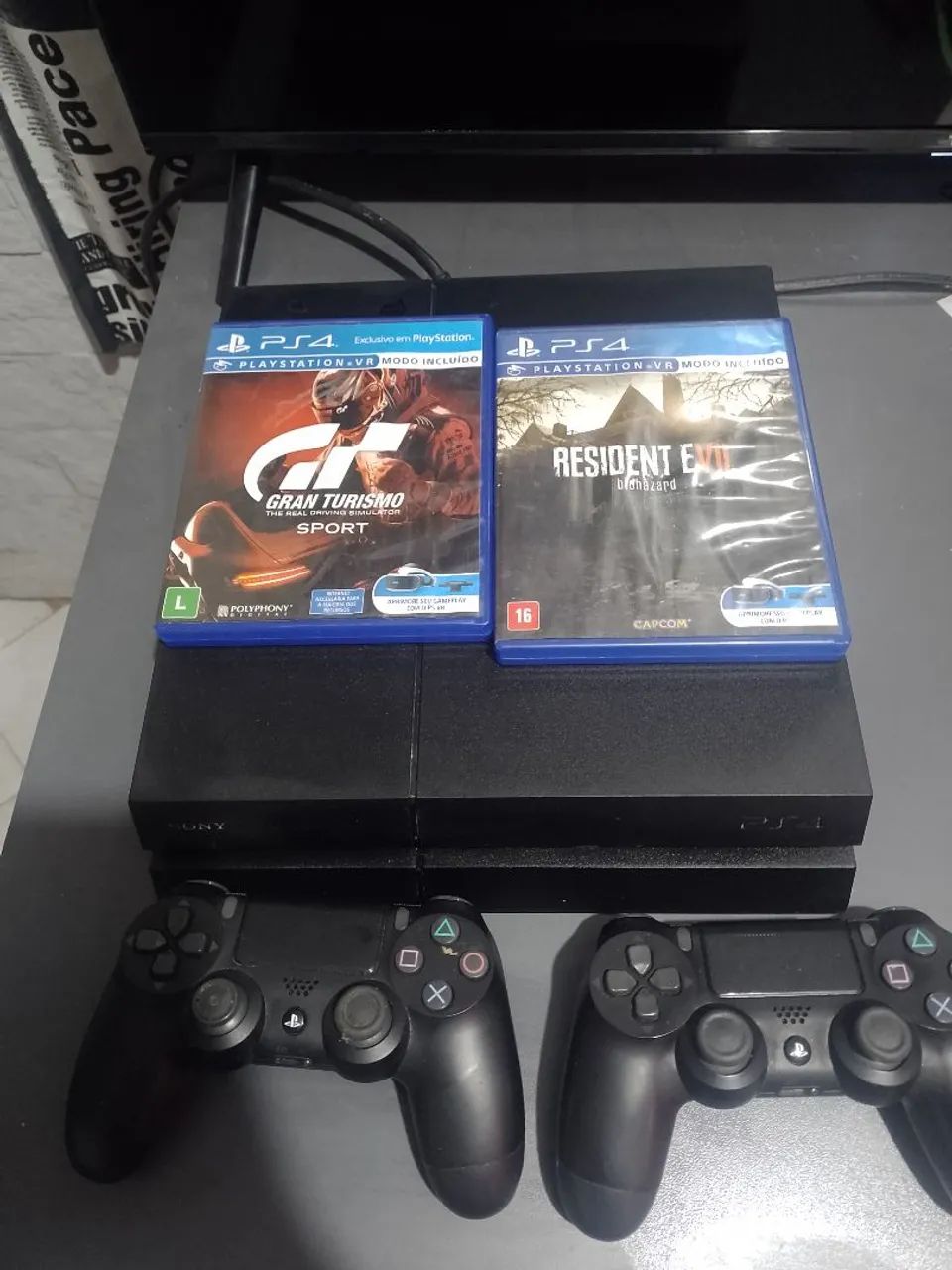 Vende-se PS4 