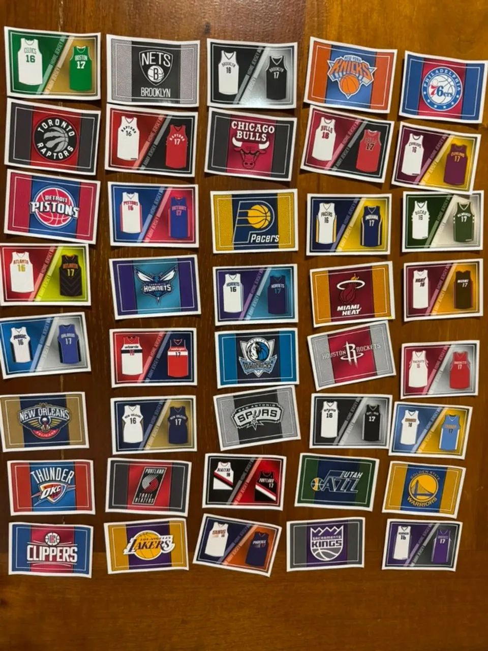 Lote 213 Figurinhas NBA 2016/2017 SEM REPETIDAS - Panini - Foto 5