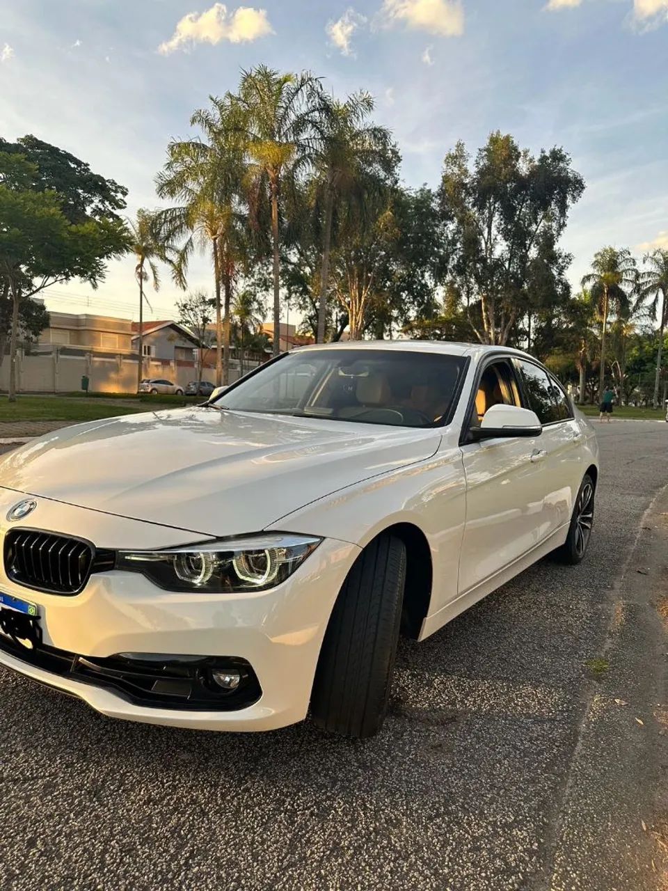 BMW 320I 320iA Modern/Sport TB 2.0/A.Flex/GP 4p 2018