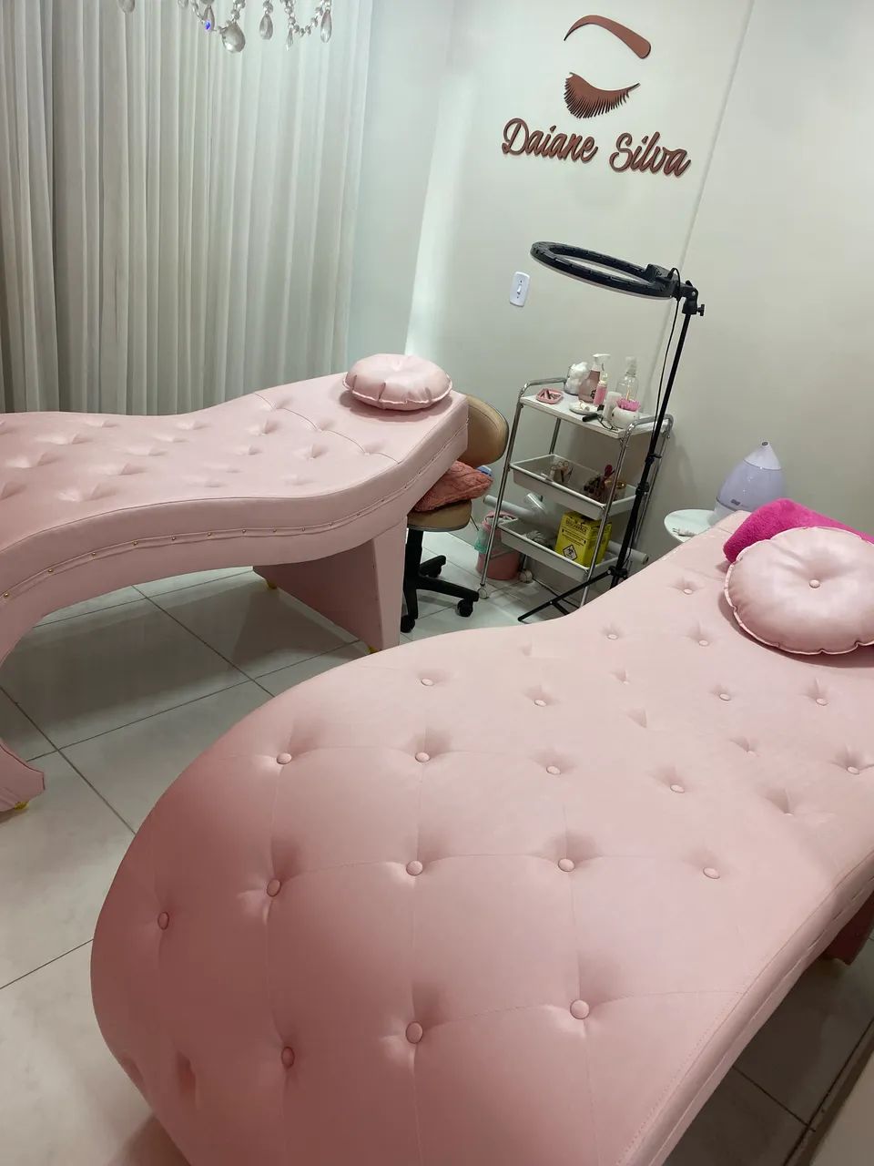 Luxury Aesthetic Treatment Table65104746716290120
