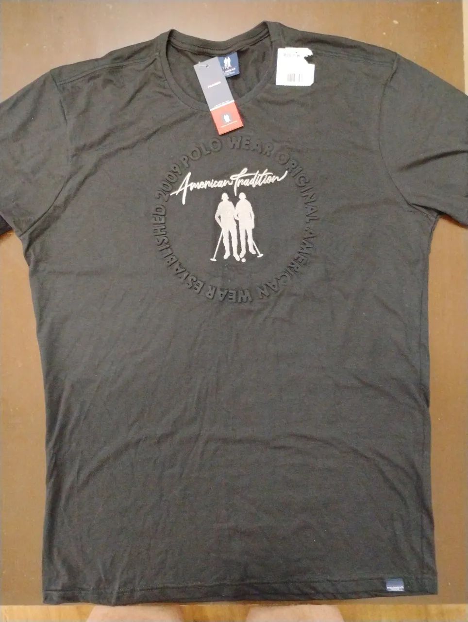 Camiseta Preta - Básica 