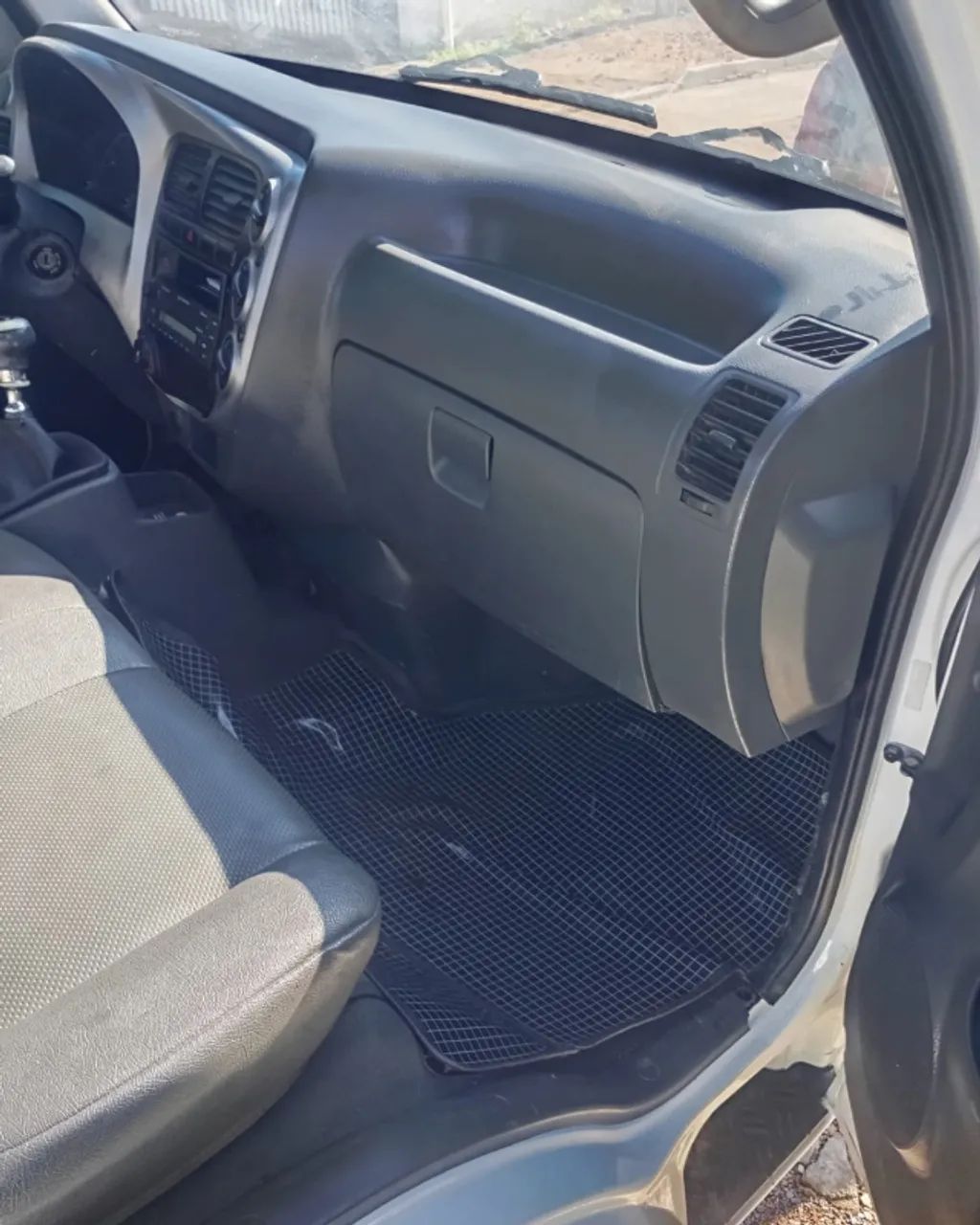 KIA BONGO K2500 - Foto 4