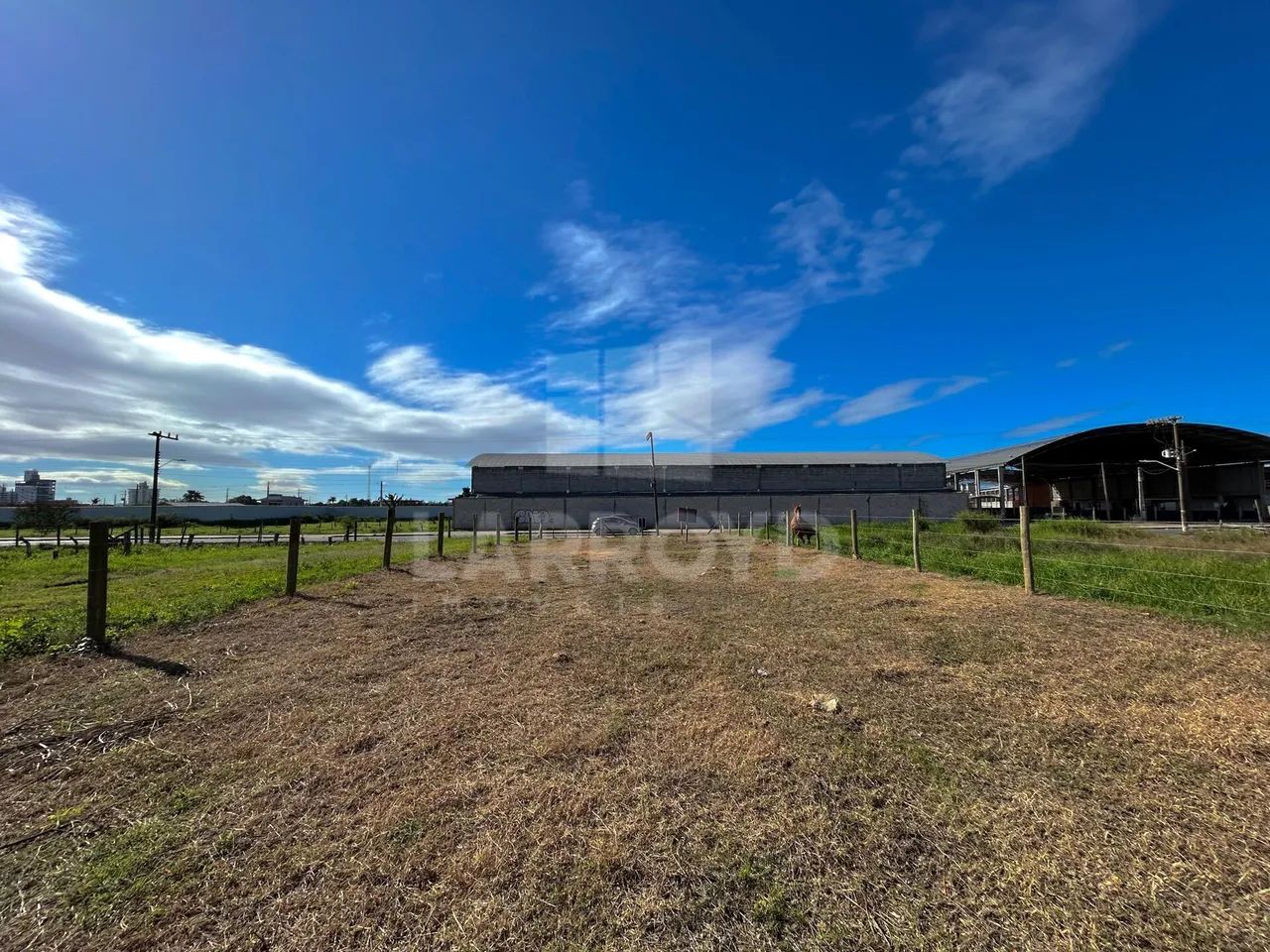 Terreno Comercial para aluguel pronto para construir - Foto 3