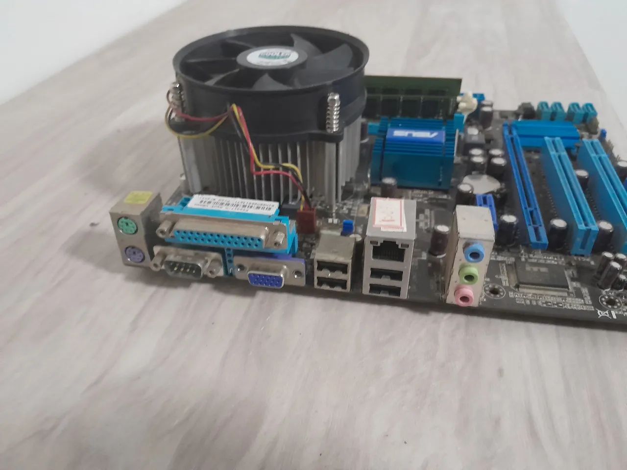 Kit intel E6700+placa mae asus+8gb memoria ddr3 - Foto 2