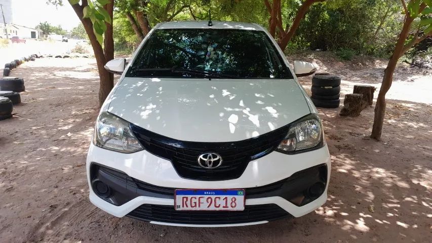 Toyota Etios ETIOS X Plus Sedan 1.5 Flex 16V 4p Mec. 2021