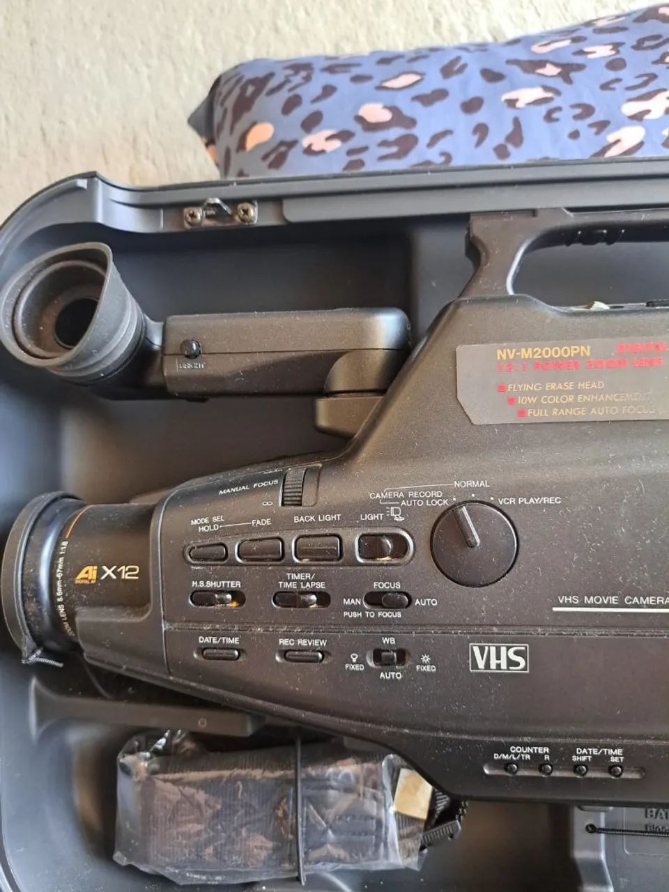 Filmadora panasonic anos 80 - Foto 3