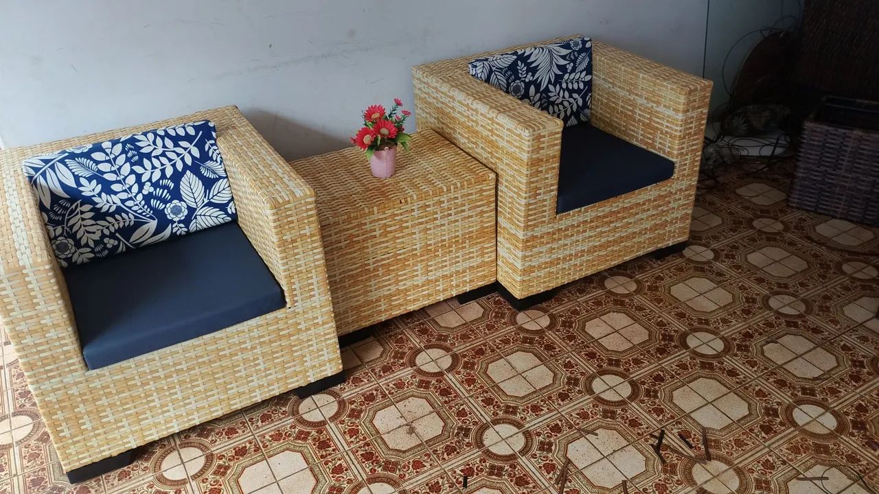 Jogo de poltronas alto padrão de vime sintético 