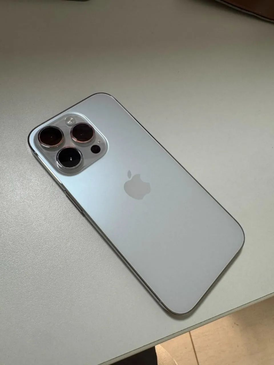 iPhone 14 Pro 256GB Branco - VX Case - Ótimo Estado.
