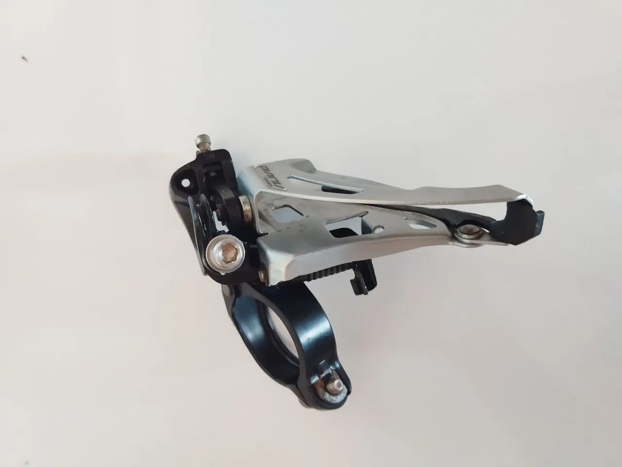 Câmbio dianteiro Shimano Alívio M3120 side swing - Foto 2
