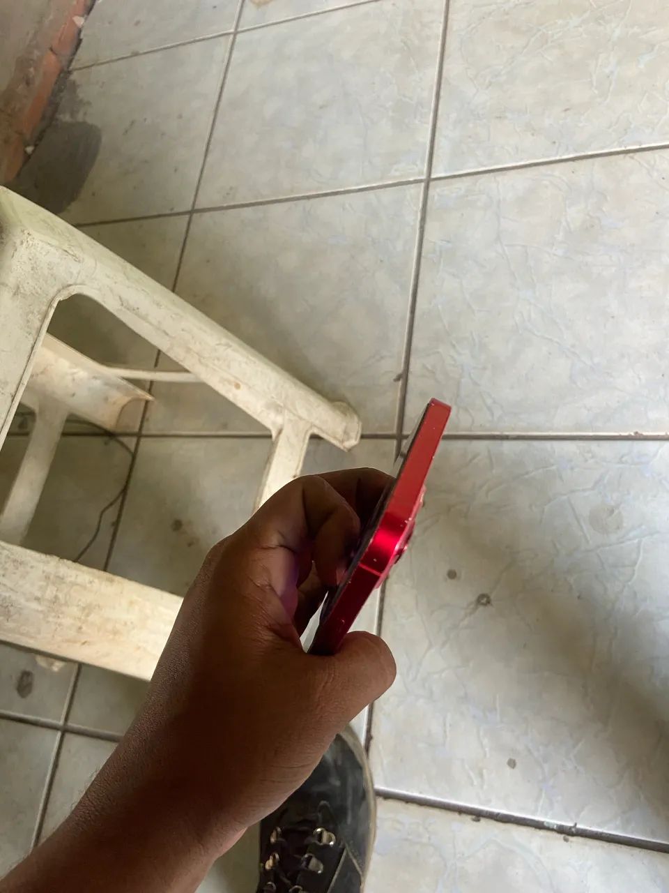 iPhone 13 Red  - Foto 2