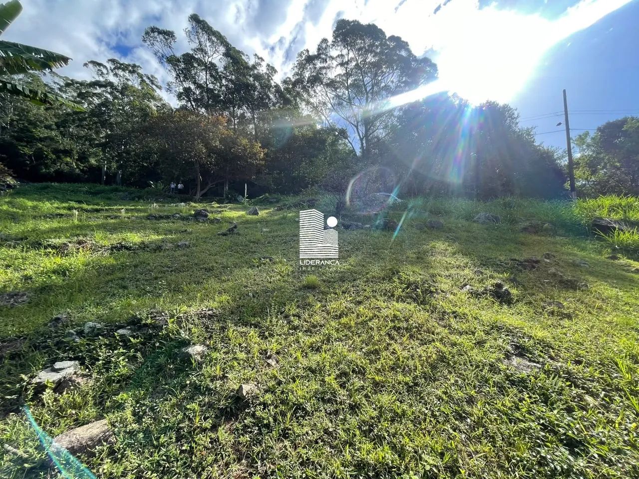 Terreno, Trindade