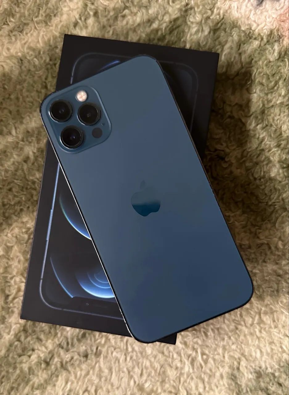 Vendo IPhone 12 Pro 512GB Único Dono - Celulares e Smartphones