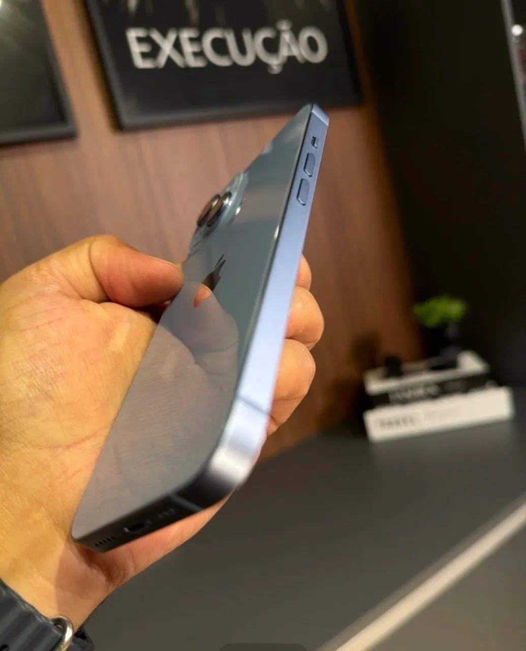 iphone 14, segunda mão, azul 128gb - Foto 2