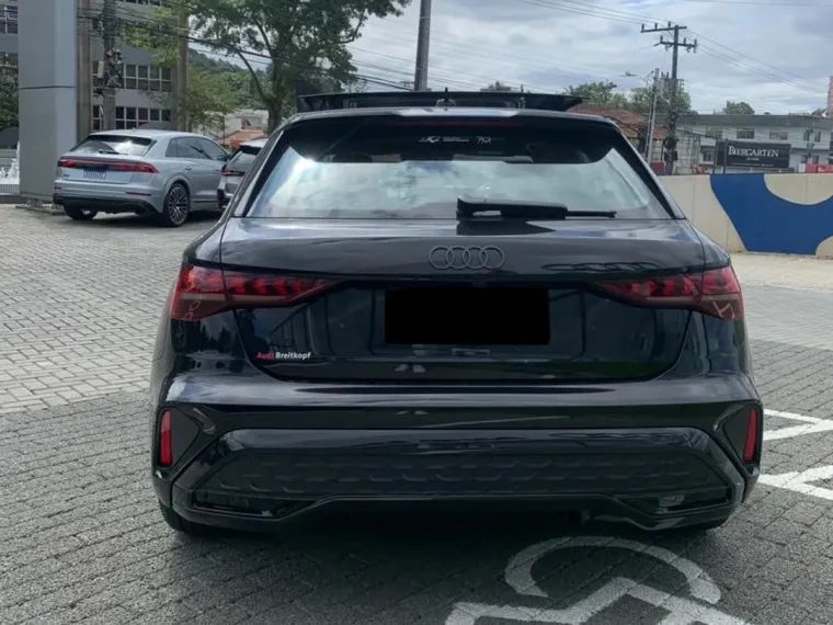 Audi A3 Sportb. Performance Black 2.0 S-tron. 2026 - Foto 5