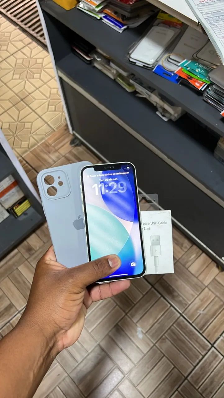 iPhone 