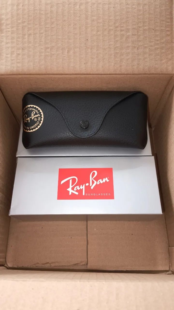 Óculos Ray-Ban modelo RB4373 - Novo