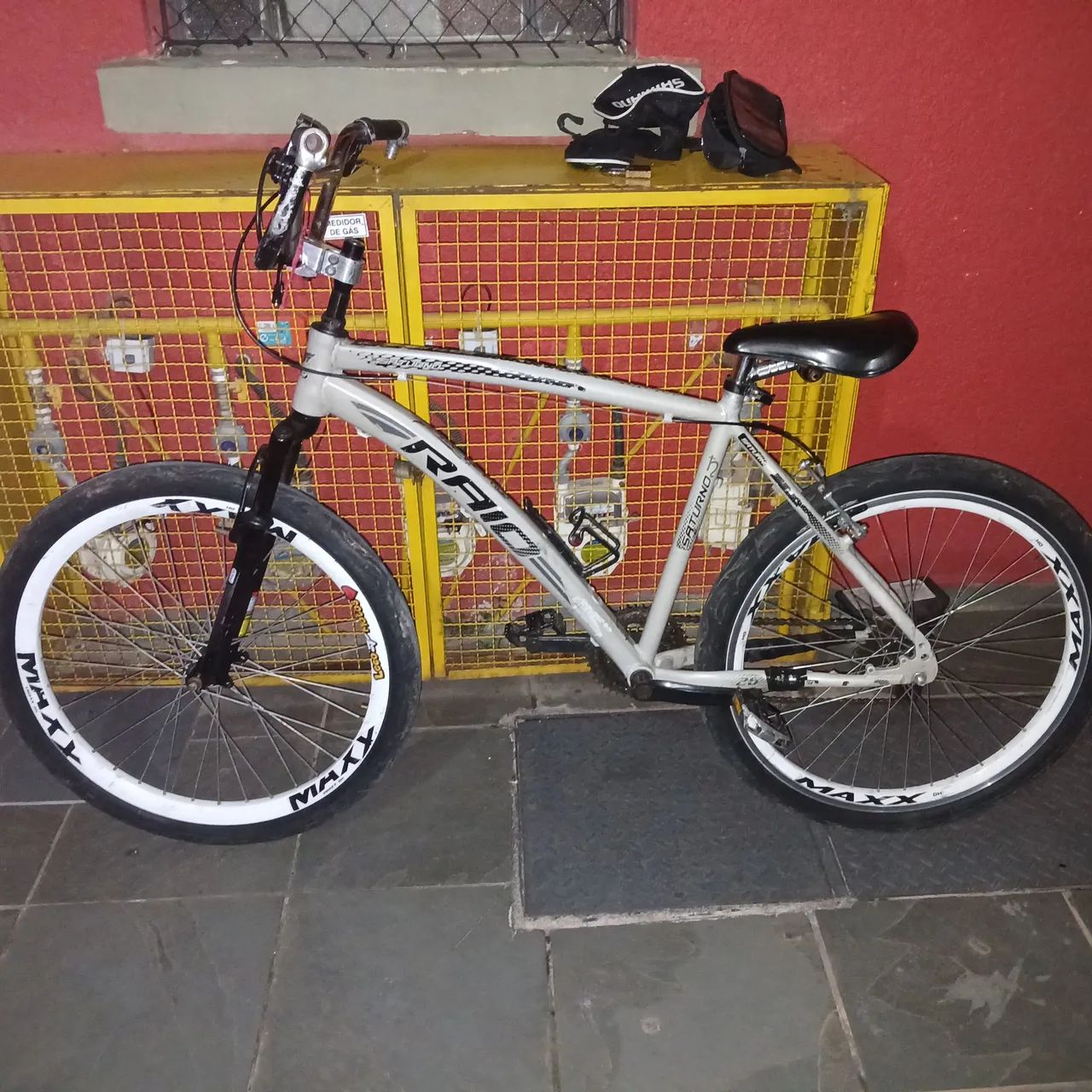 Bike Raio Saturno Aro 26- ?TROCO POR MOTORIZADA? - Foto 3