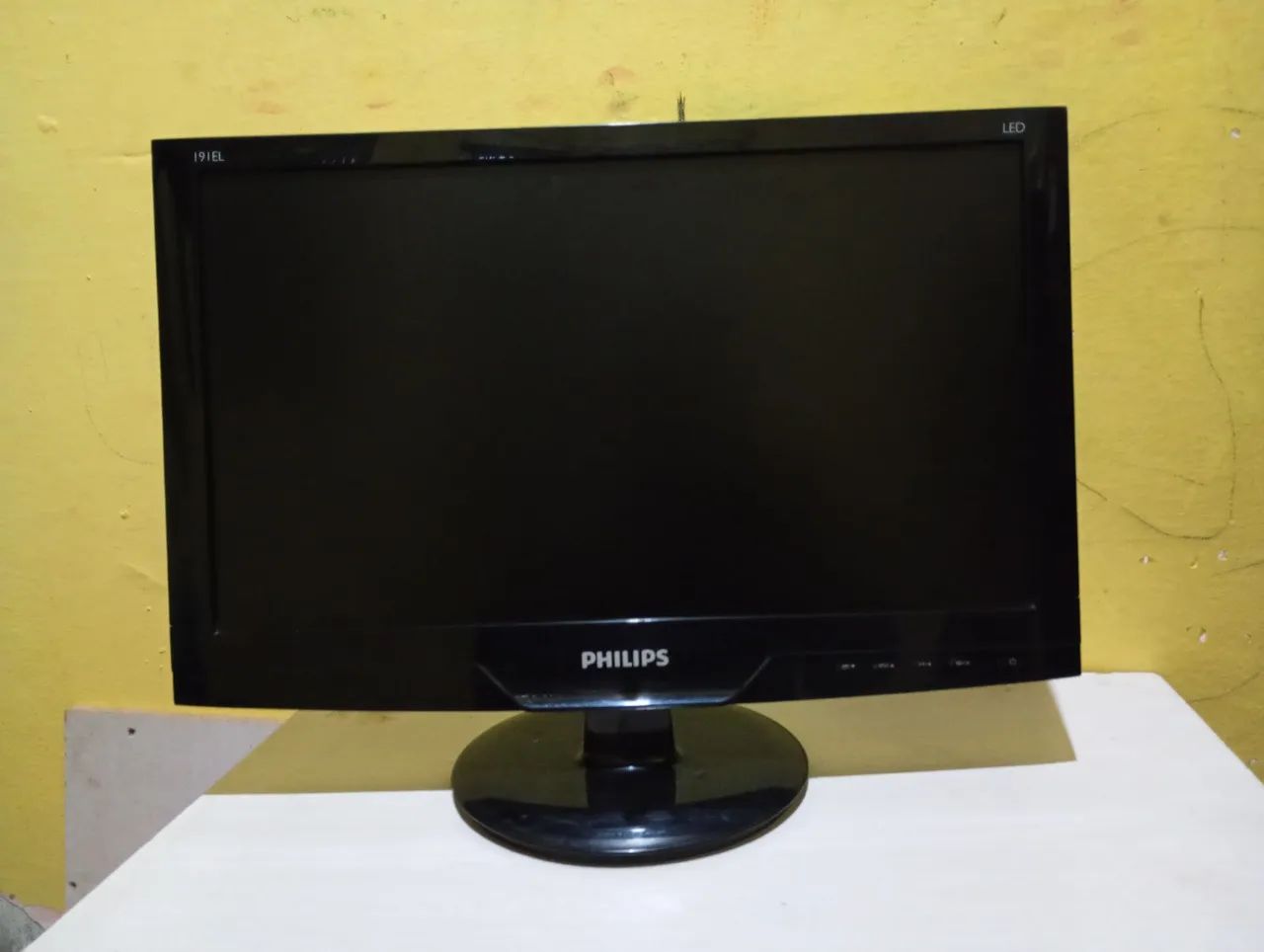 Monitor 19 polegadas led Philips 443789803604551680