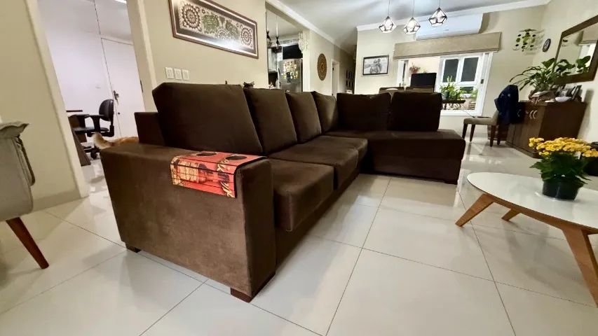 Sofá de Canto com Chaise Marrom