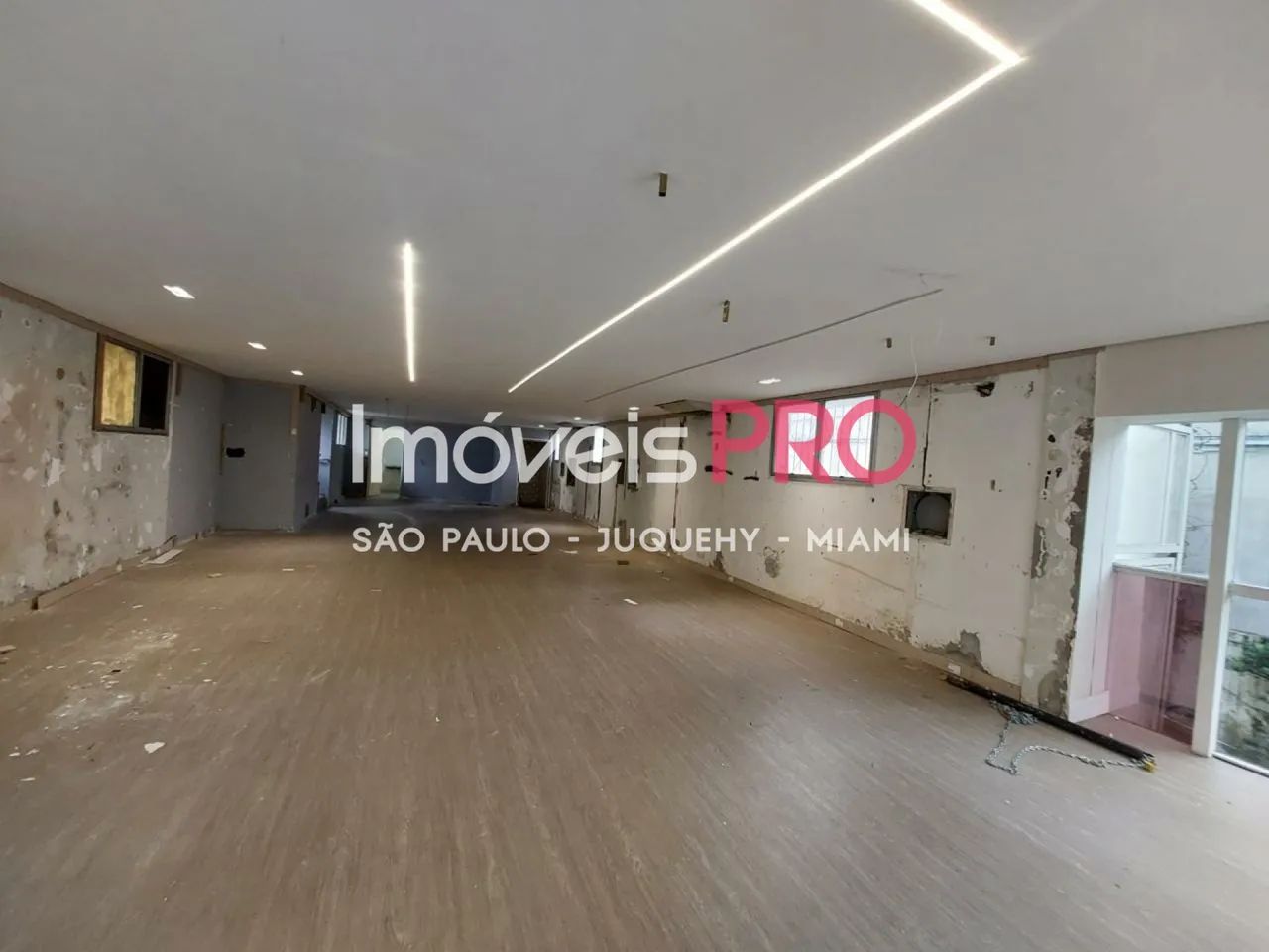 Ponto comercial na Av. Pacaembu com 500m² - Foto 5
