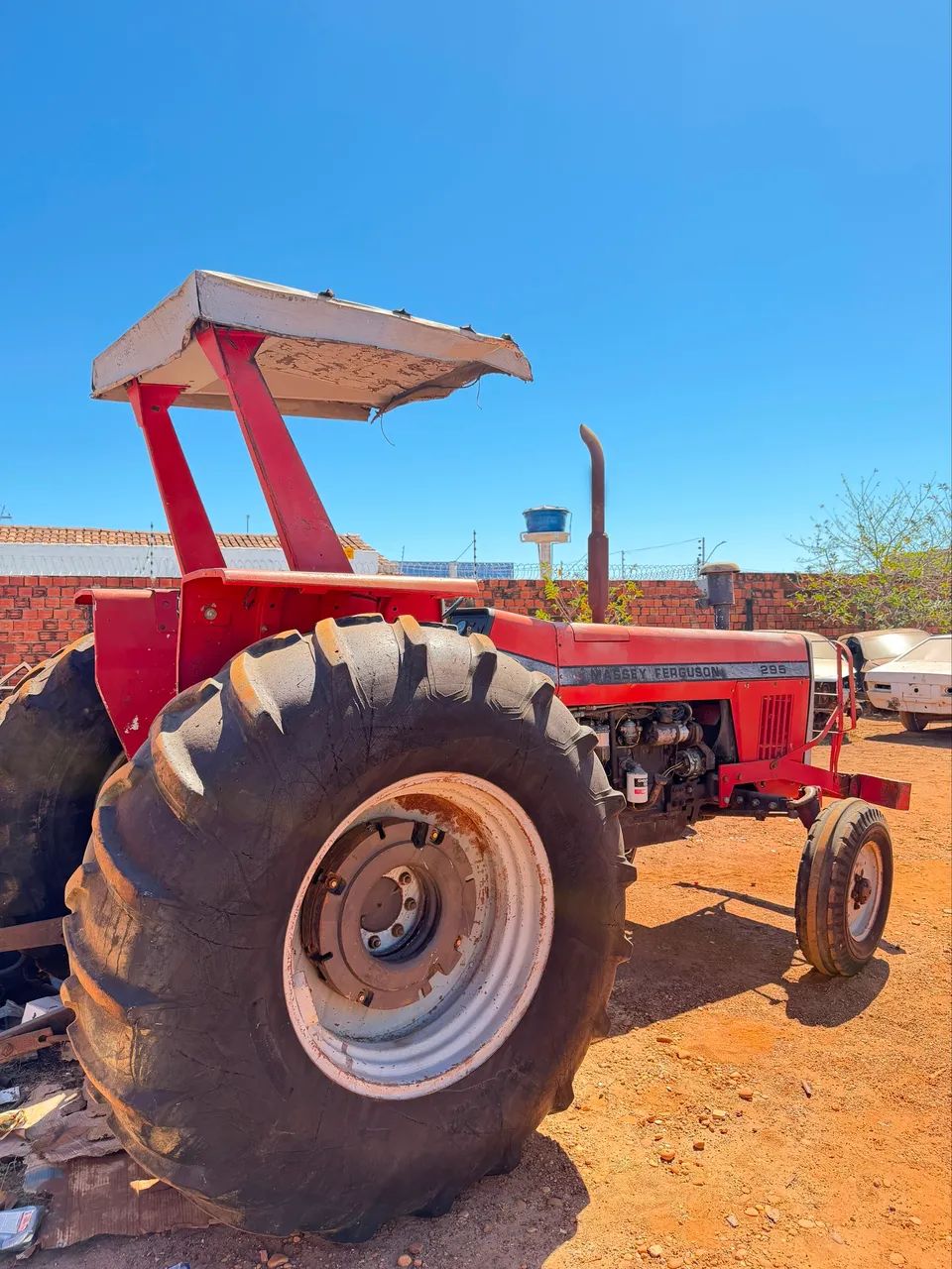 Trator Massey Ferguson 295