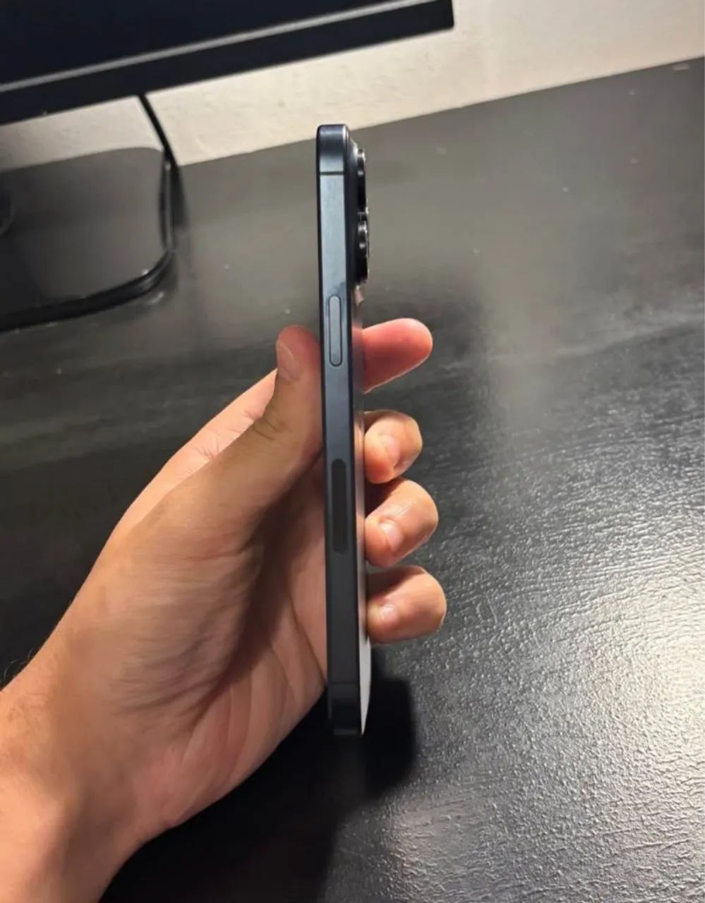 Iphone 15 Pro Max - Foto 2