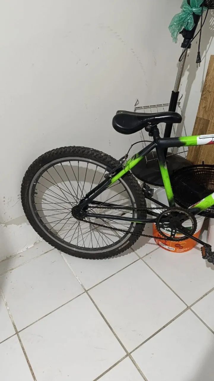 Bicicleta aro 26 Caloi - Foto 2