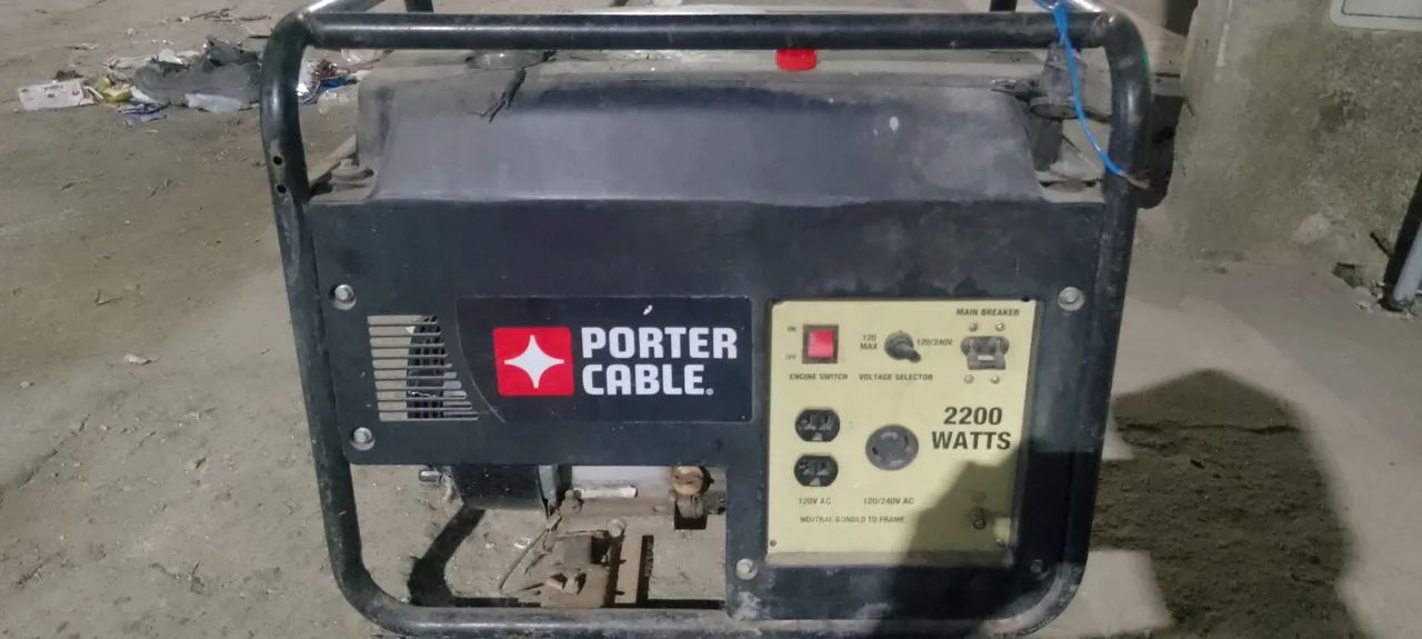 Vendo gerador para som automotivo funciona normal zero bala