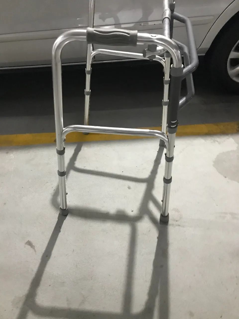 Andador  bem conservado - Foto 2