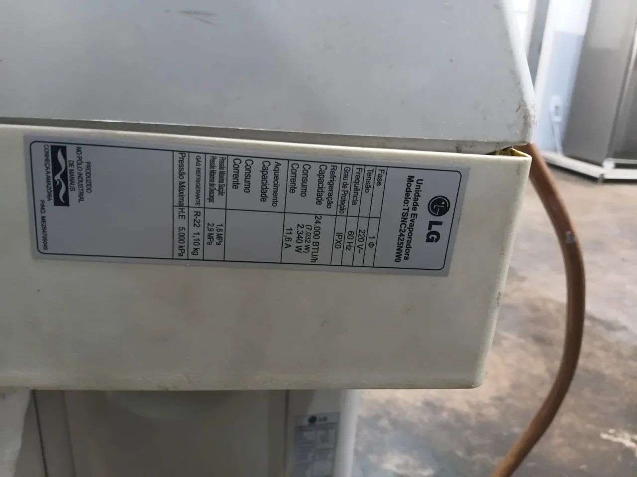 Vendo Ar condicionado 24 BTUS FUNCIONANDO perfeitamente  - Foto 2