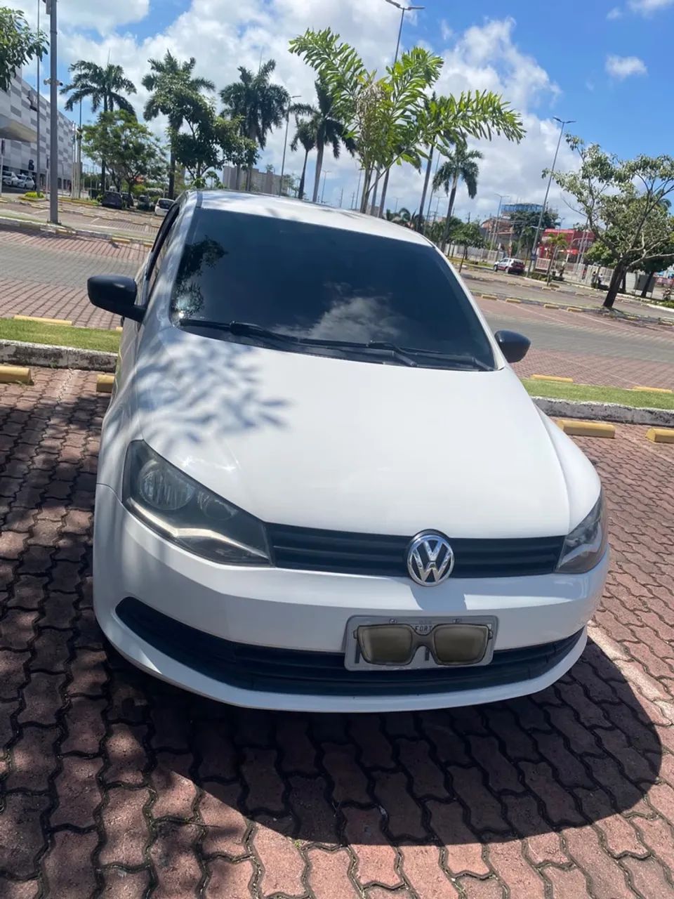 Volkswagen Voyage VOYAGE Trendline 1.0 T.Flex 8V 4p 2015