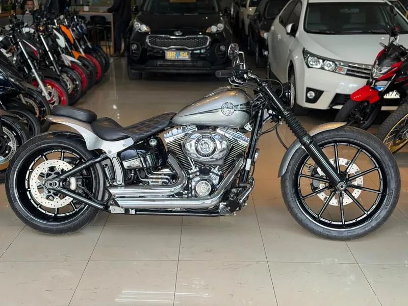 HARLEY-DAVIDSON FXSB 2015