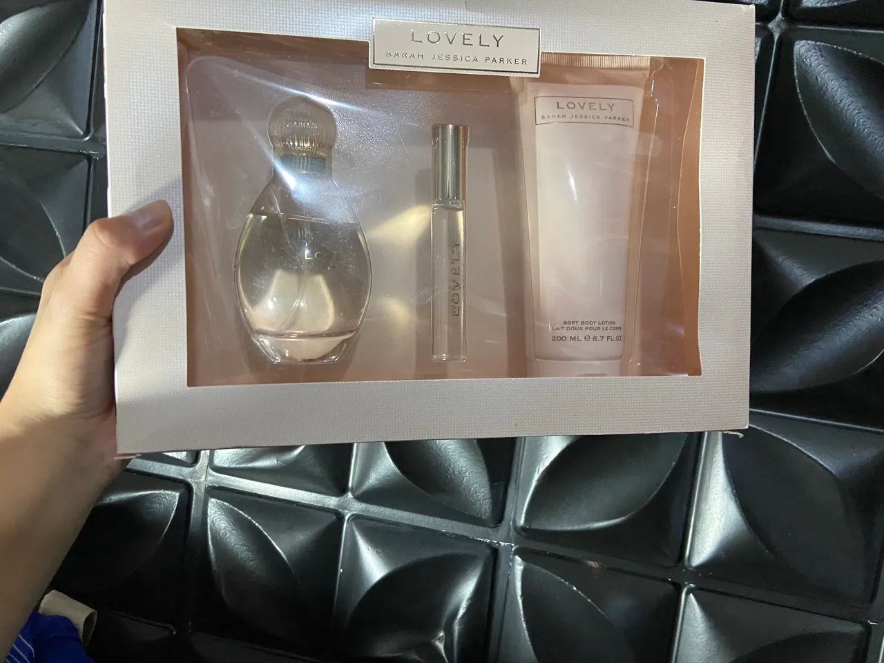 Conjunto De Perfume Feminino Sjp Lovely - 3 Peças - Foto 2