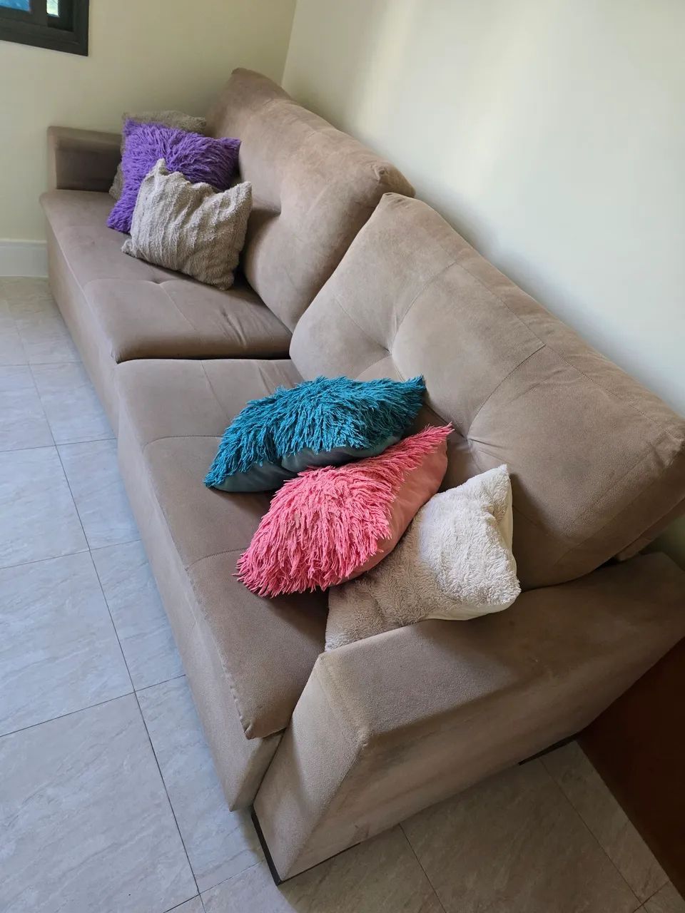 Vendo sofá 4 lugares em bom estado de conservação  - Foto 3