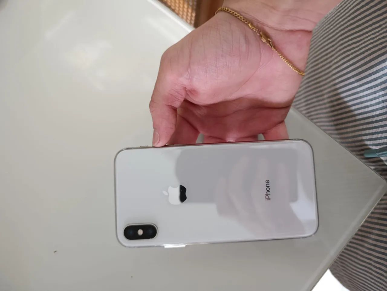 Vendo IPhone X em ótimas condições 