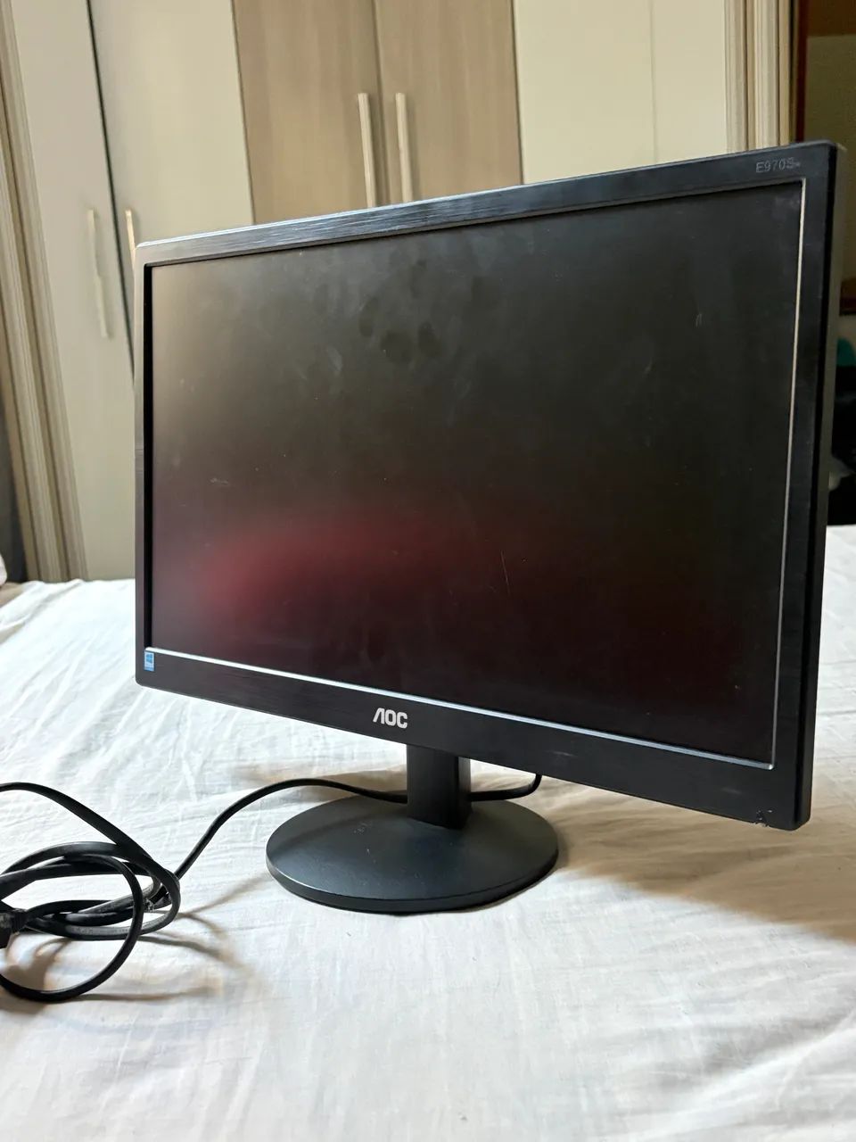 Monito AOC 18.5 - Foto 2