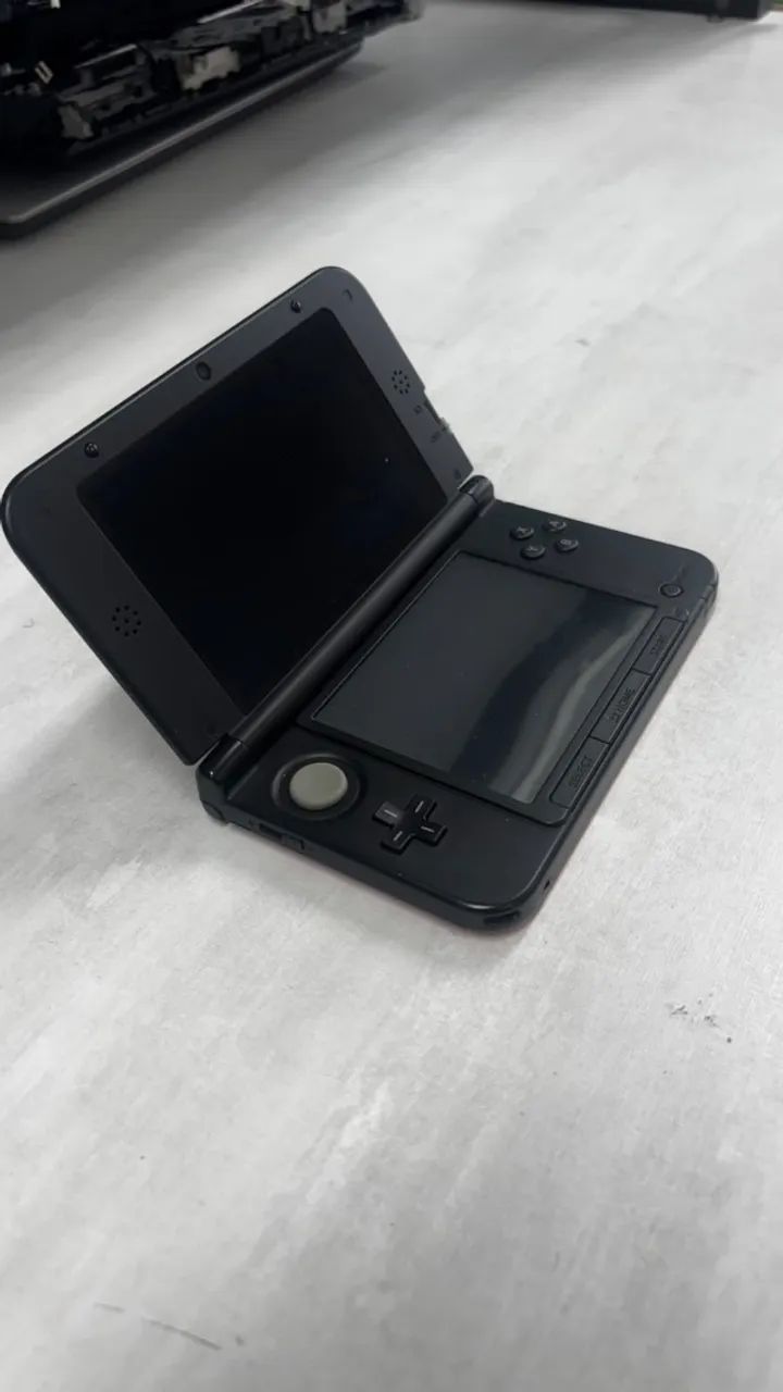 Nintendo 3DS XL  - Foto 2