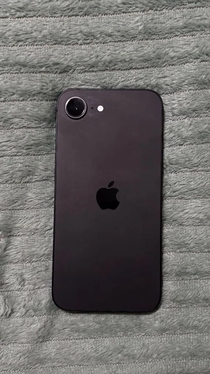 IPHONE 16e