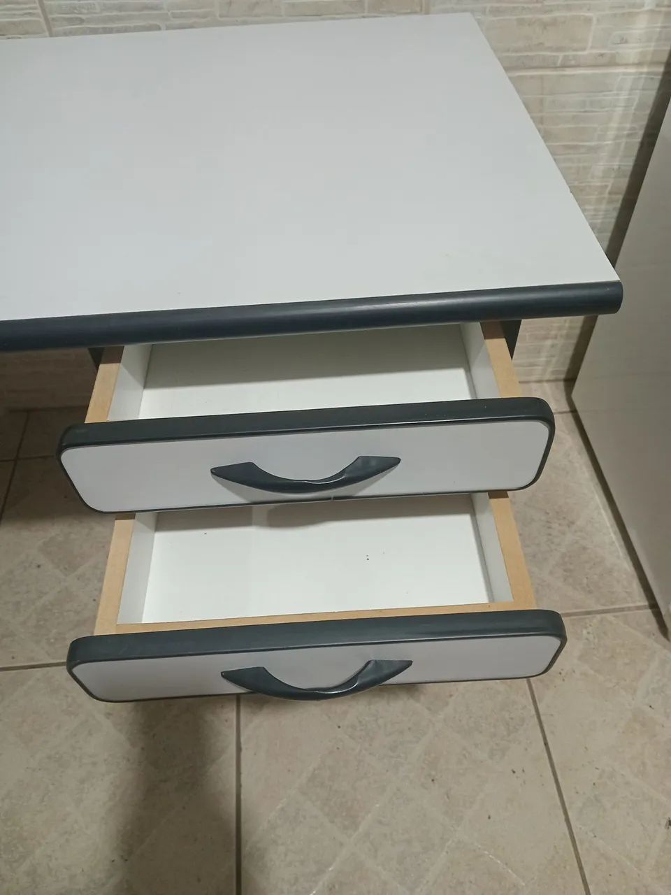 Mesa de escritório ( Frete Incluso) - Foto 4