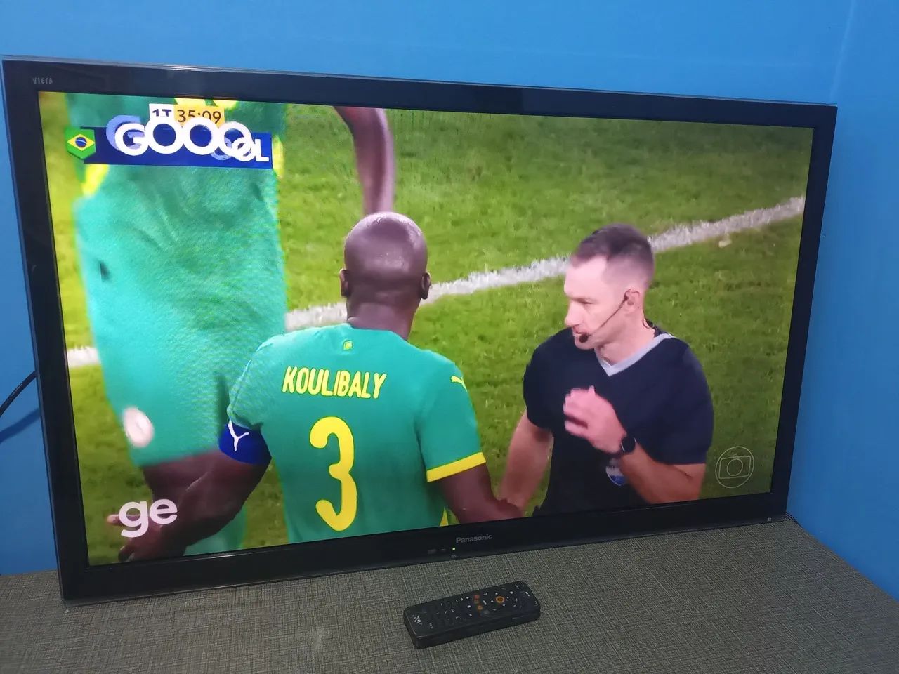 Vendo Tv Panasonic 42" LCD(Não é SMART TV) - Foto 3