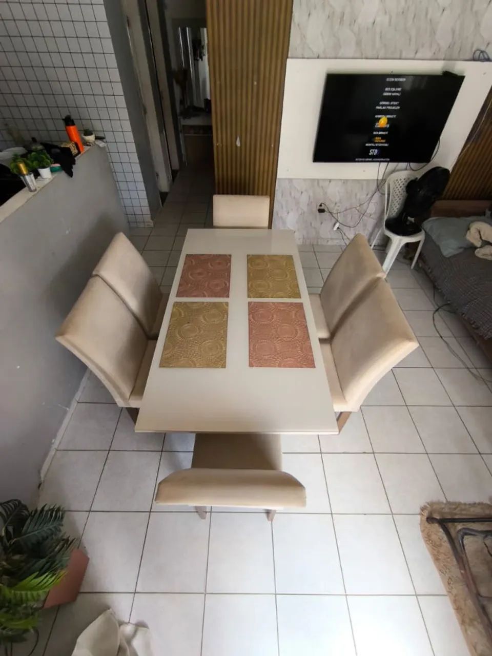 Mesa 6 Lugares Laqueada ( Á VENDA ) - Foto 2