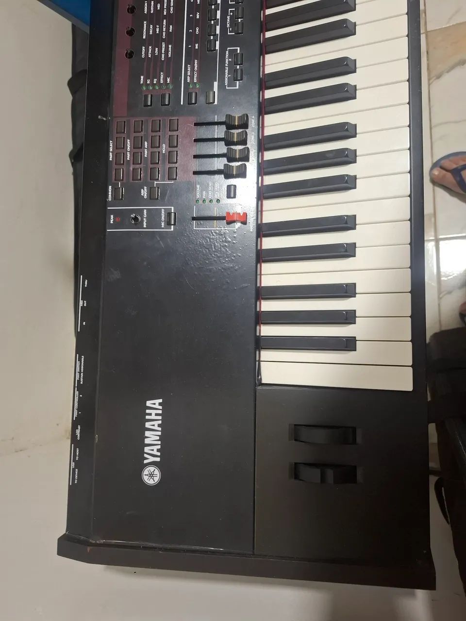 Teclado Yamaha S70XS - Foto 2