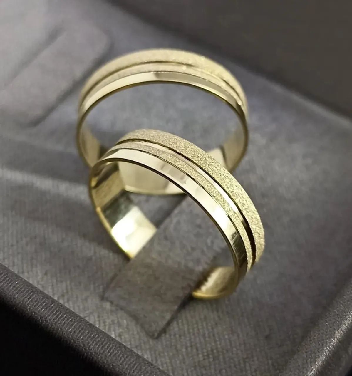 Par de aliança em Ouro 18k - Foto 4