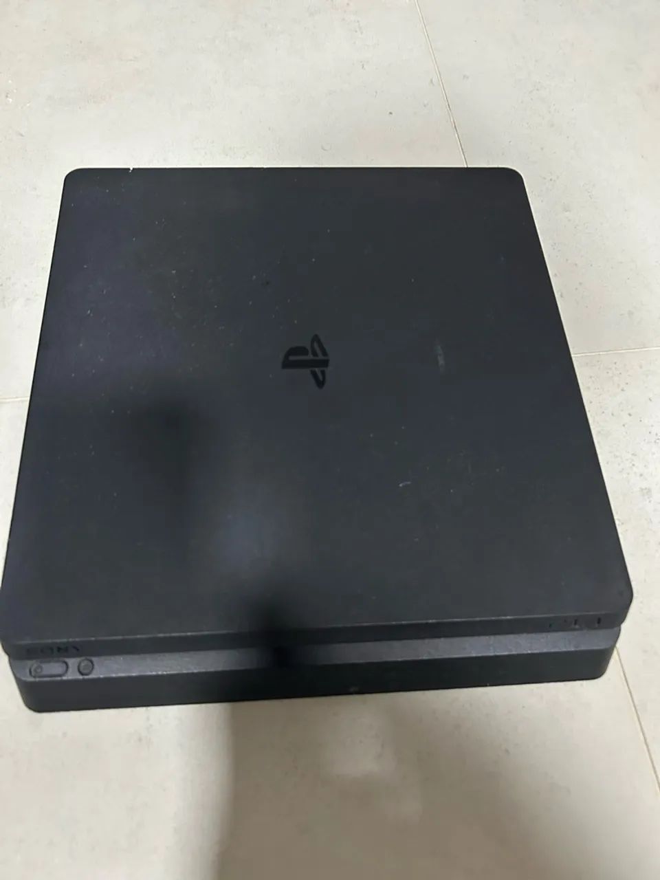 Console sony PS4 slim com 2 controles - Foto 3