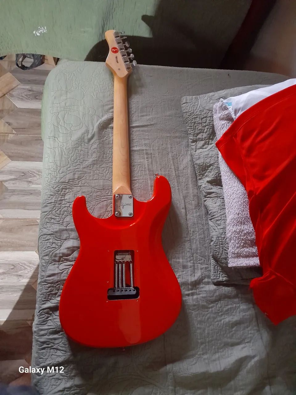 Guitarra (com upgrade) - Foto 2
