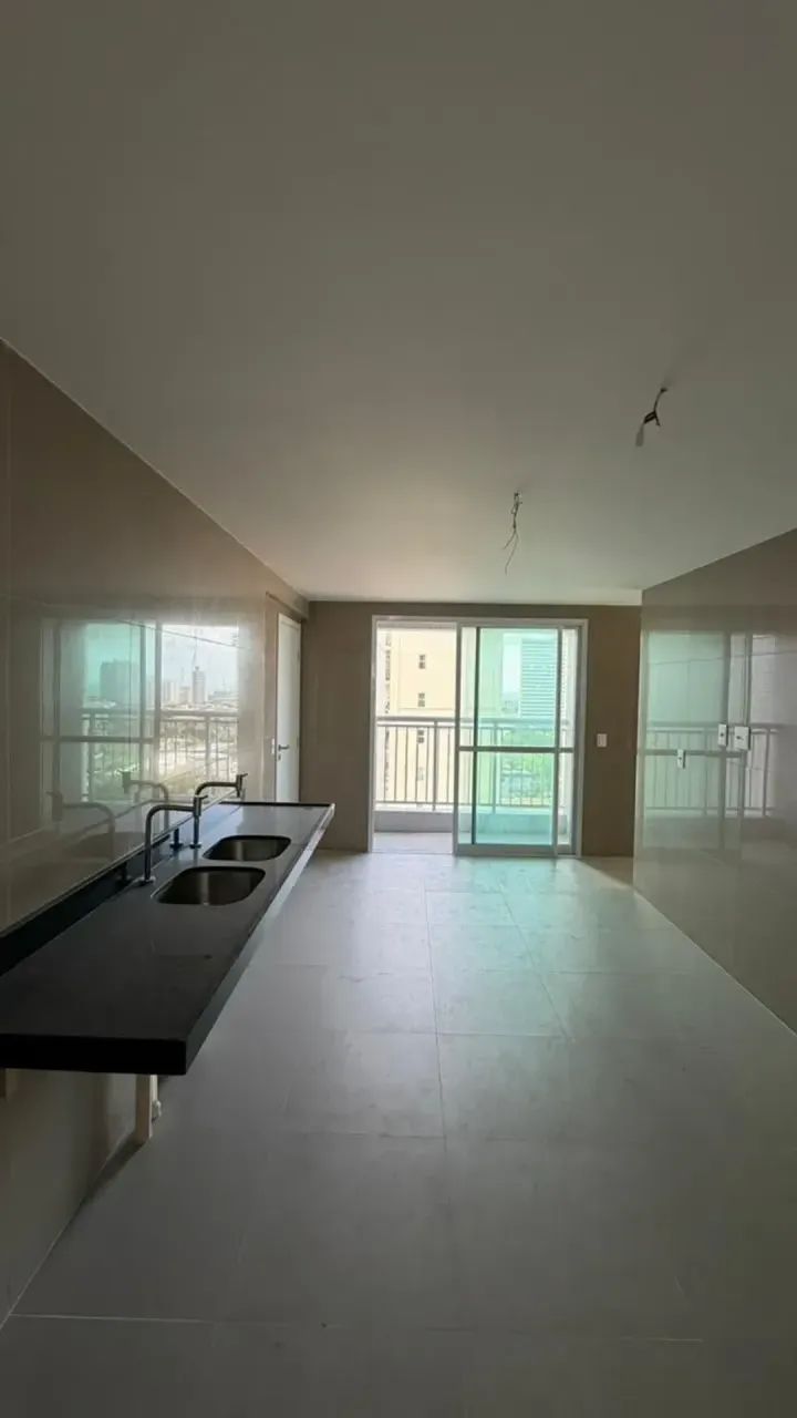 Apartamento novo com 4 suítes e 188m2 no Meireles - Foto 4