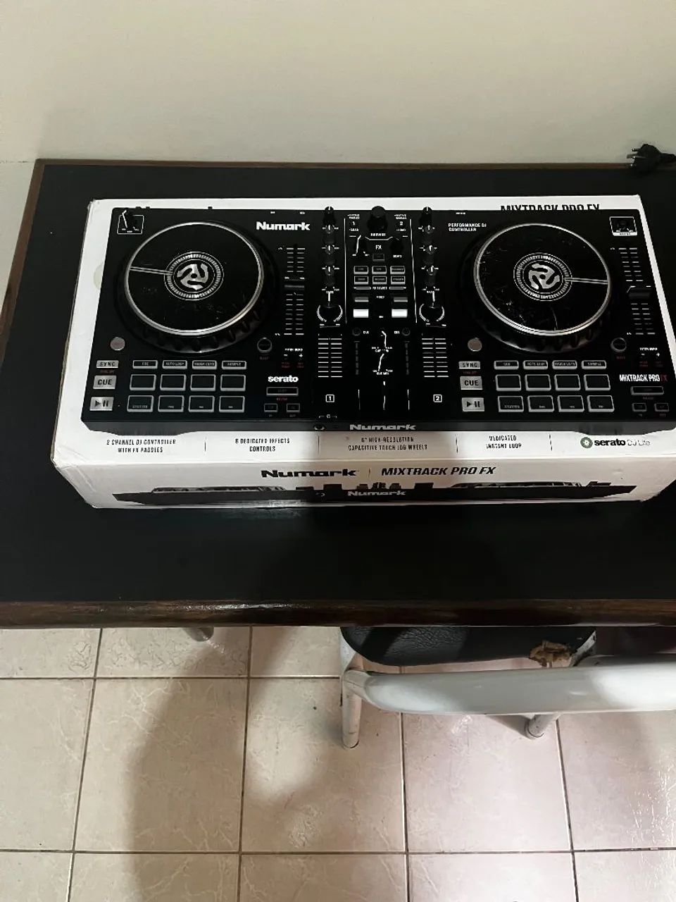 Controladora Numark Mixtrack Pro FX  - Foto 3
