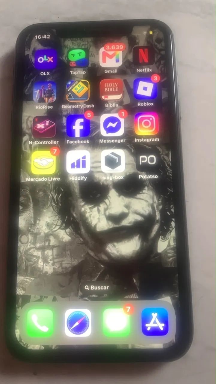 iPhone XR