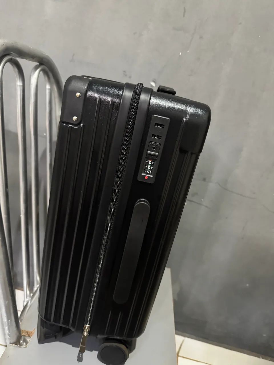 Vendo mala em excelente estado  - Foto 2